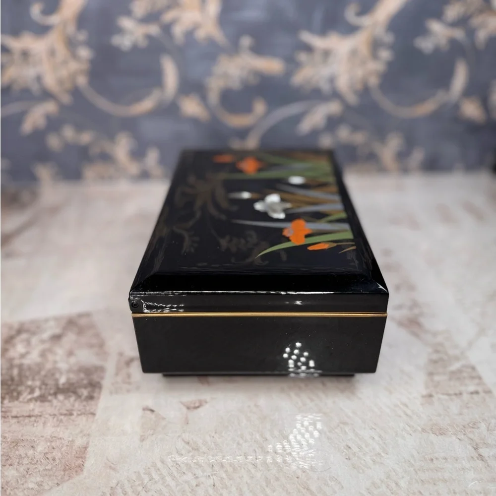 Vintage Black Lacquer Music Box Floral Inlay Jewelry Box Mirror Lid